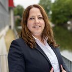 Portrait Prof. Dr. Maren Metz