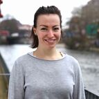 Portrait HFH-Mitarbeiterin Gina Wissel