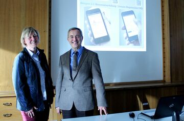 HFH-Fernstudium Statistik-App Die Statistik-App und ihre Verwendungsmöglichkeiten werden vorgestellt