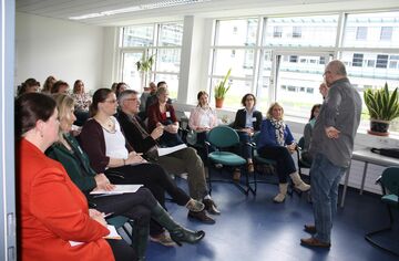 QM-Tagung bei der ZFH (April 2016) Teilnehmer der QM-Tagung bei der entralstelle für Fernstudien an Fachhochschulen (ZFH)