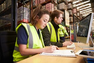 Buchveröffentlichung Grundlagen der Logistik 