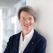 Eva Amschler, Lehrende am Studienzentrum Nürnberg